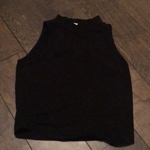 Black turtleneck crop